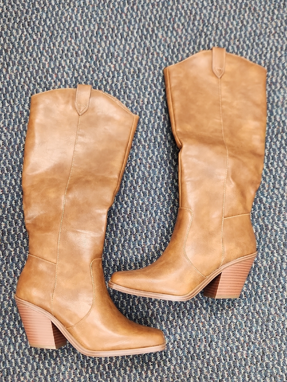 SO Tan Mid-Calf Block Heel Western Boots